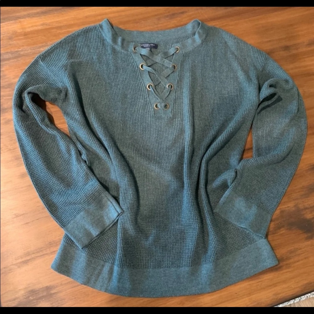 American Eagle Sweater